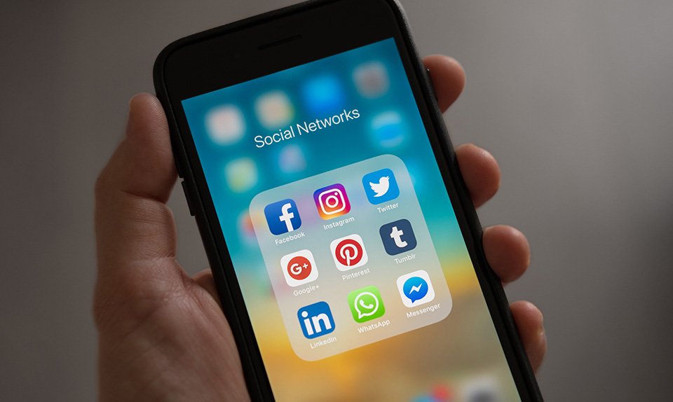 12 Steps to a Better Social Media Presence