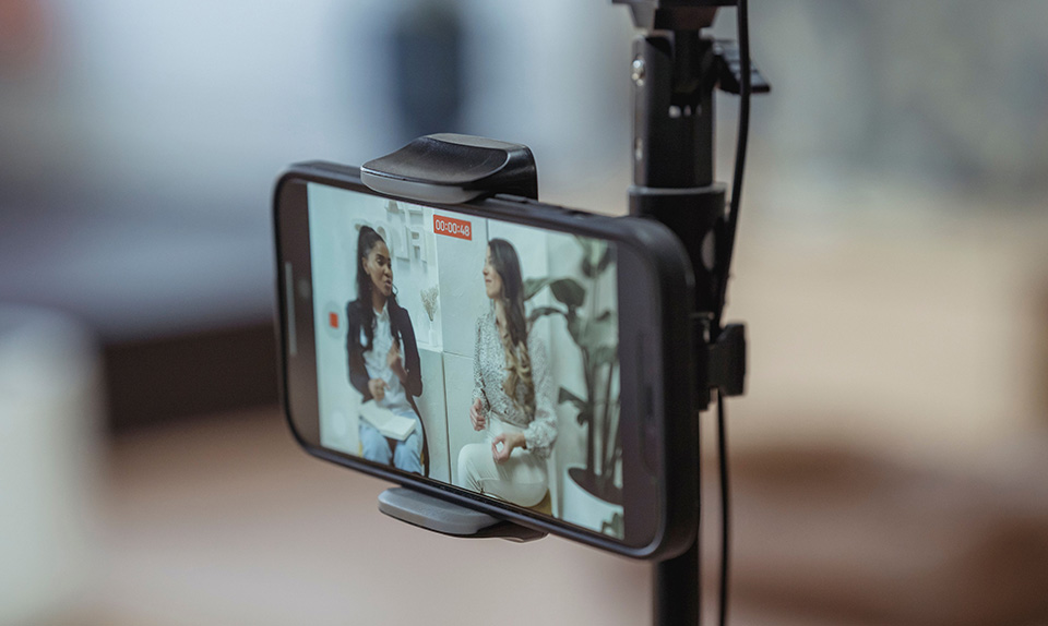 Social Video Advertising: Reaching Audiences Where They Watch