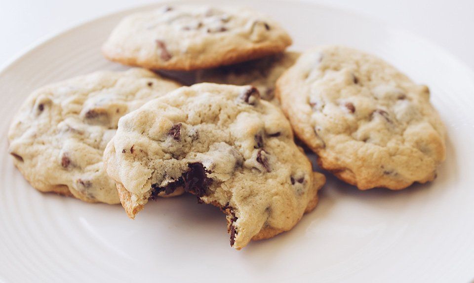 Who Will Miss Cookies More: Advertisers or Consumers?