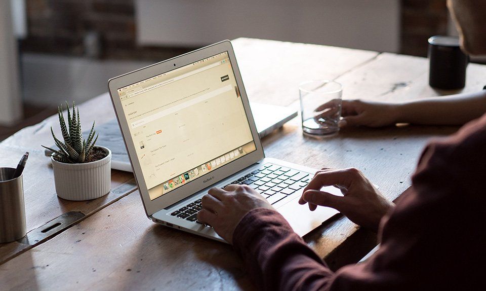 Don’t Botch Your Business Blogging