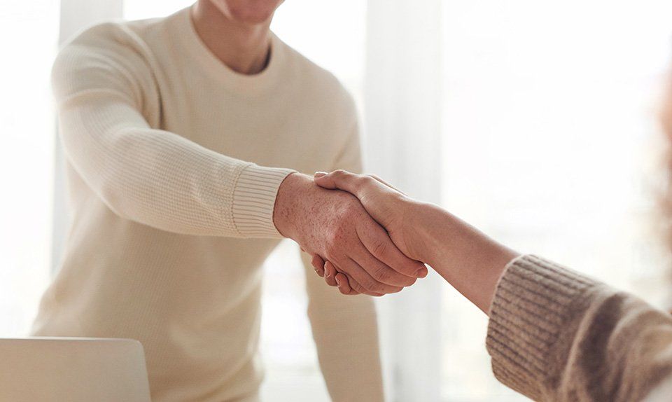Why You Should Begin the Year Working with a Digital Marketing Consultant